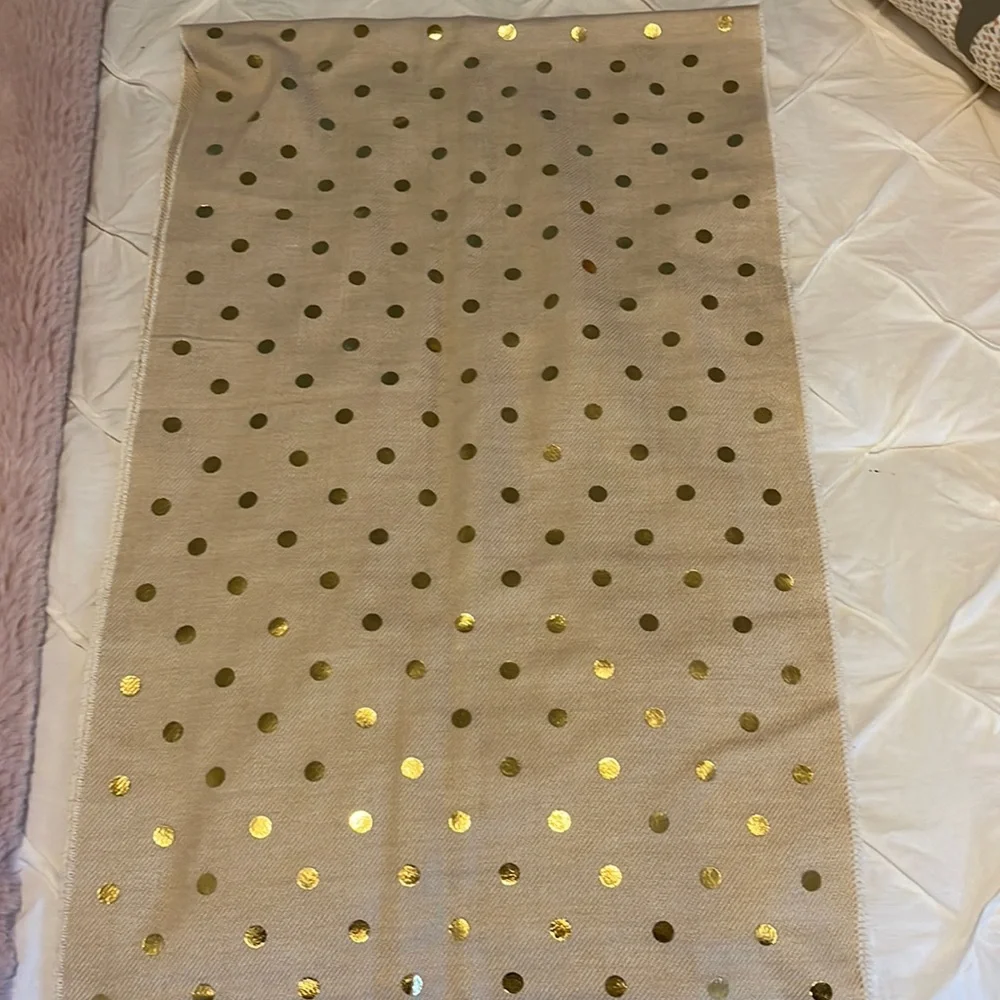 Lands End gorgeous cream and gold dot scarf. Fringe NWOT